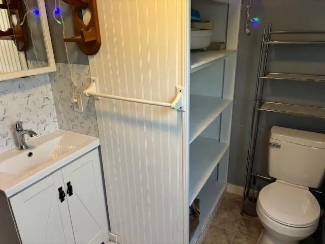 $250,000 | 4715 Brooklyn Road, Jackson, MI 49201