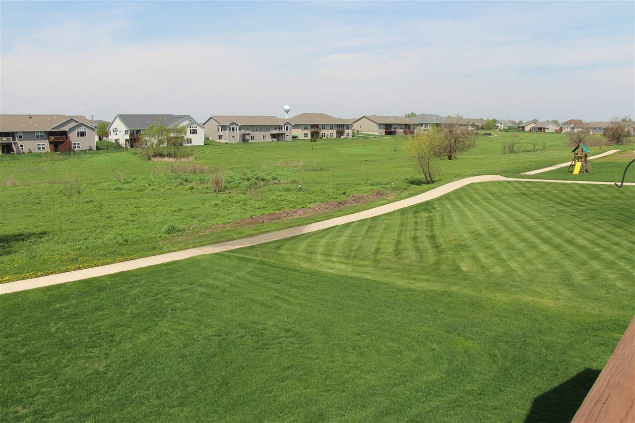 1009 Wood Lily Road Solon, IA 52333 - Photo 19 of 25 Gallery Image 19