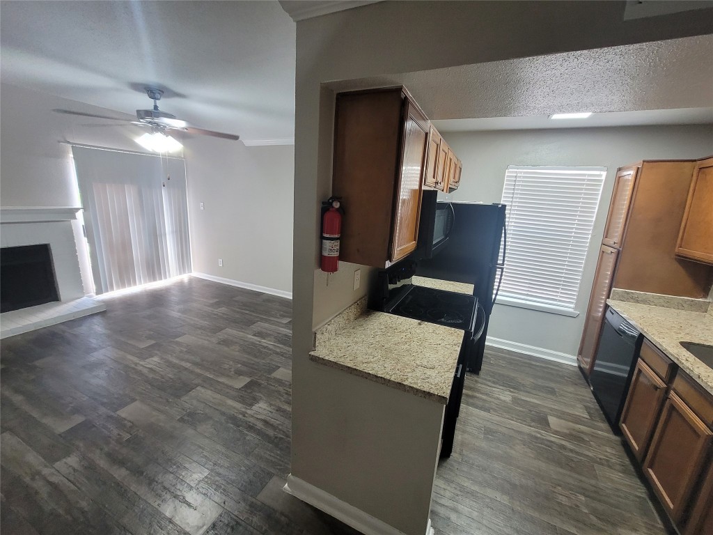 7250 West Greens Road, Unit 311 Houston, TX 77064 - Photo 2 of 10