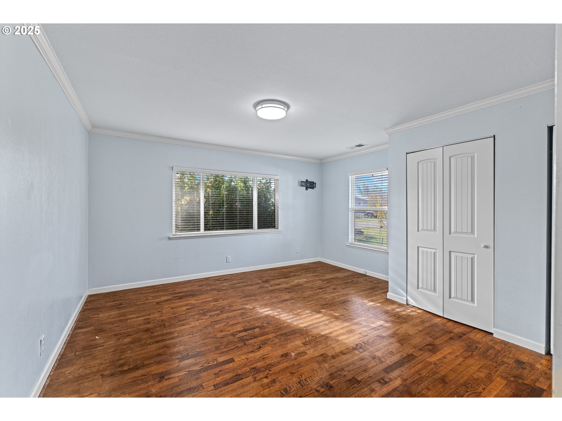 1713 Maple Street Myrtle Point, OR 97458 - Photo 15 of 43 a view of an empty room with a window