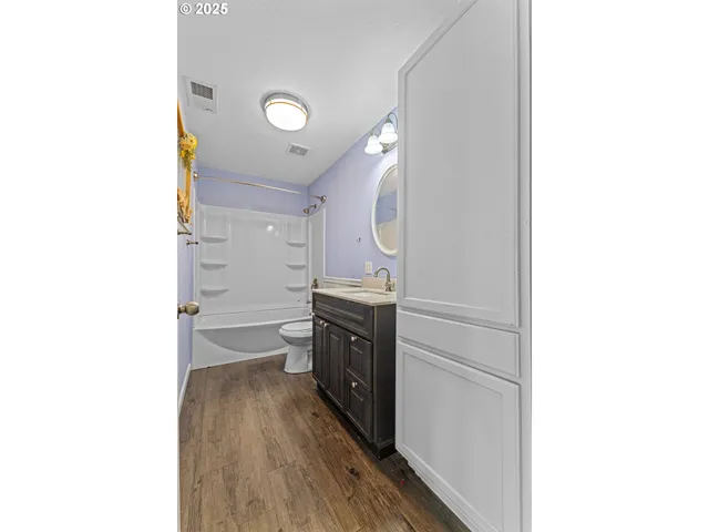 $395,000 | 1713 Maple Street, Myrtle Point, OR 97458