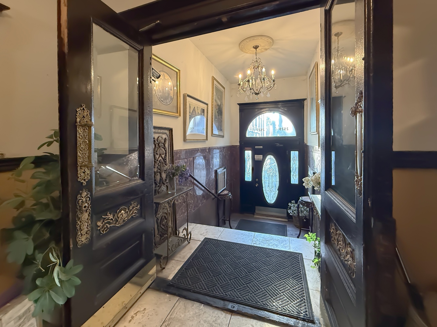 2529 North Orchard Street, Unit 2N Chicago, IL 60614 - Photo 2 of 14