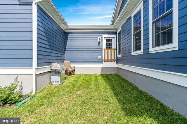 a house view with a garden space