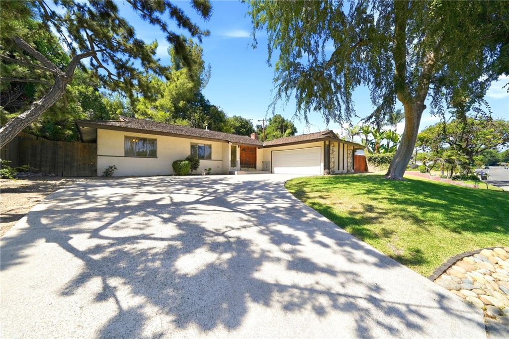19913 East Rambling Road Covina, CA 91724 - Photo 4 of 41