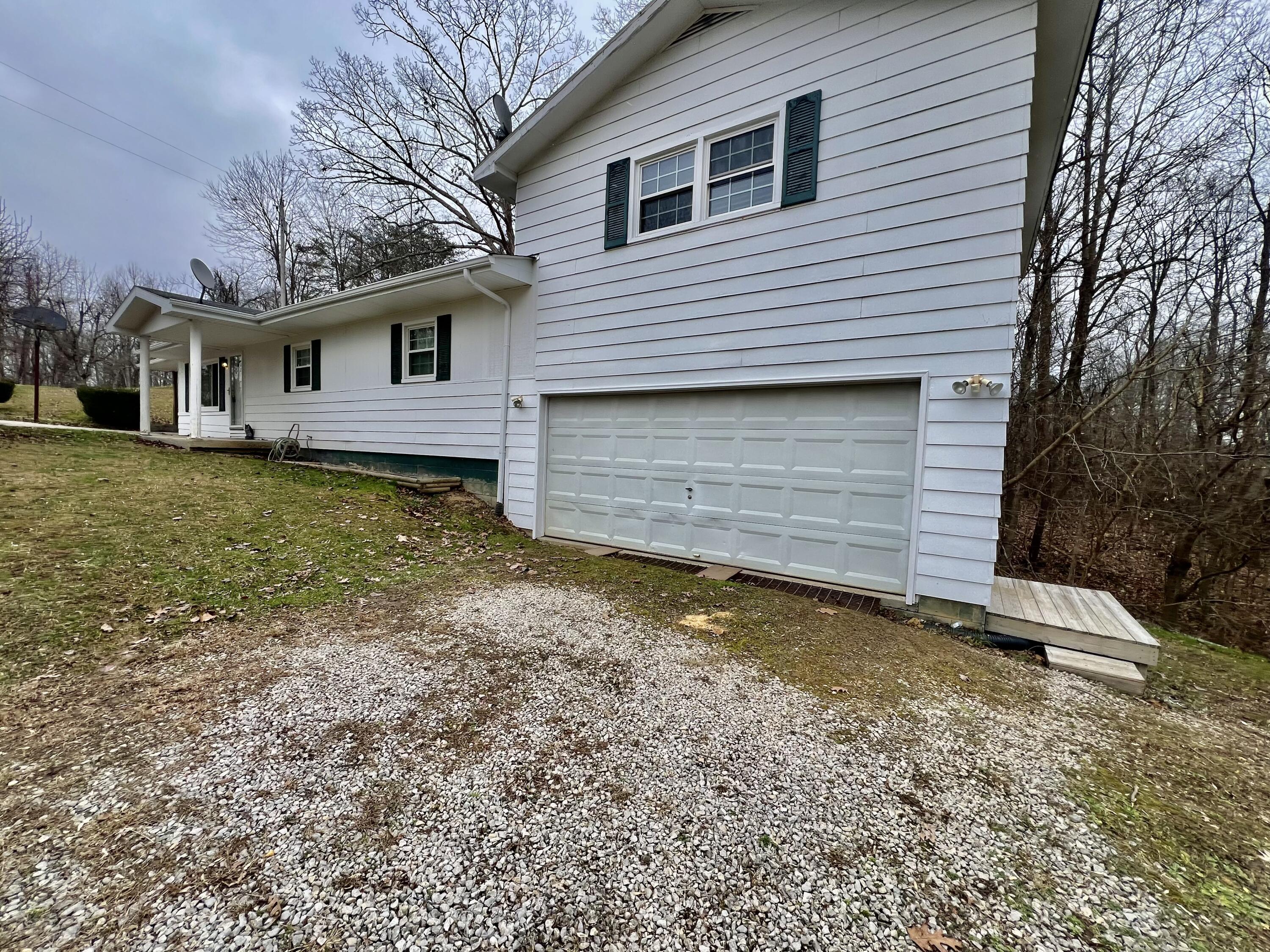580 Big Cave Road Mount Vernon, KY 40456 - Photo 3 of 38 FullSizeRender