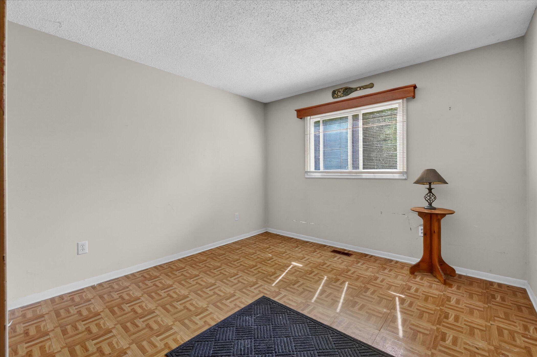 2717 Fishbeck Road Howell, MI 48843 - Photo 39 of 71 39-2717-Fishbeck-Rd-Howell-WindowStill