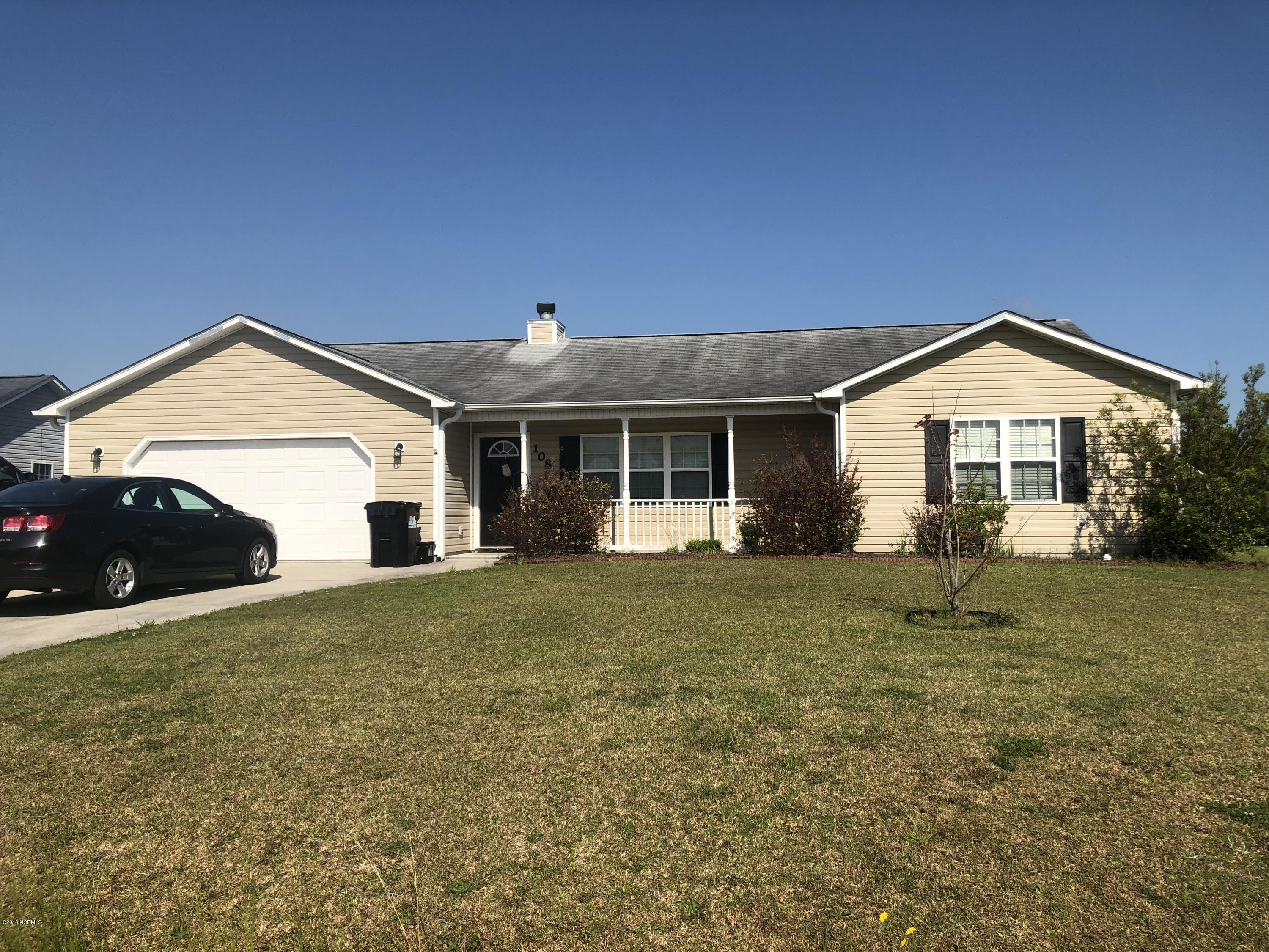 108 Gamble Way Hubert, NC 28539 - Photo 1 of 26 Front