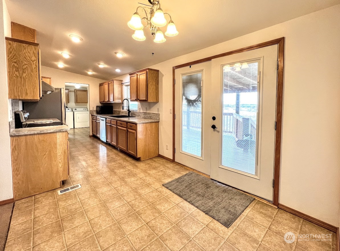 12994 Rd A.5 Northwest Ephrata, WA 98823 - Photo 15 of 39 Gallery Image 15
