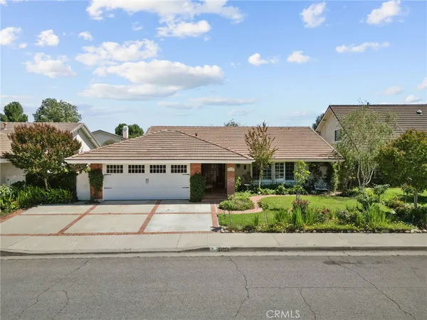 $848,800 | 23420-23420 VÃa Boscana, Valencia, CA 91355