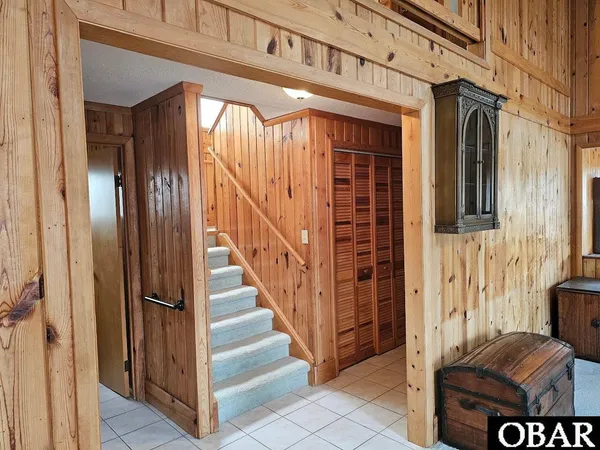 $699,000 | 220 Soundview Drive, Kill Devil Hills, NC 27948