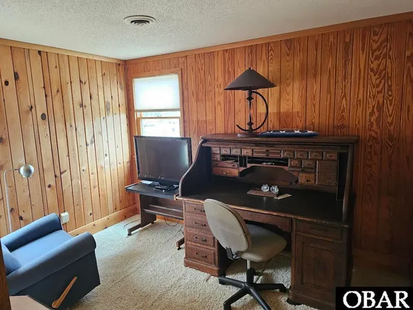 $699,000 | 220 Soundview Drive, Kill Devil Hills, NC 27948