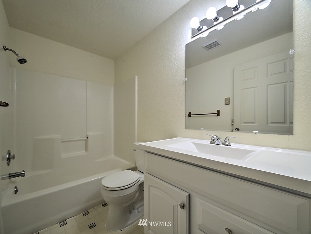 80 East Merioneth Road Shelton, WA 98584 - Photo 9 of 16 Gallery Image 9
