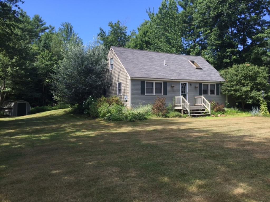 175 Varney Road Barnstead, NH 03225 - Photo 1 of 30