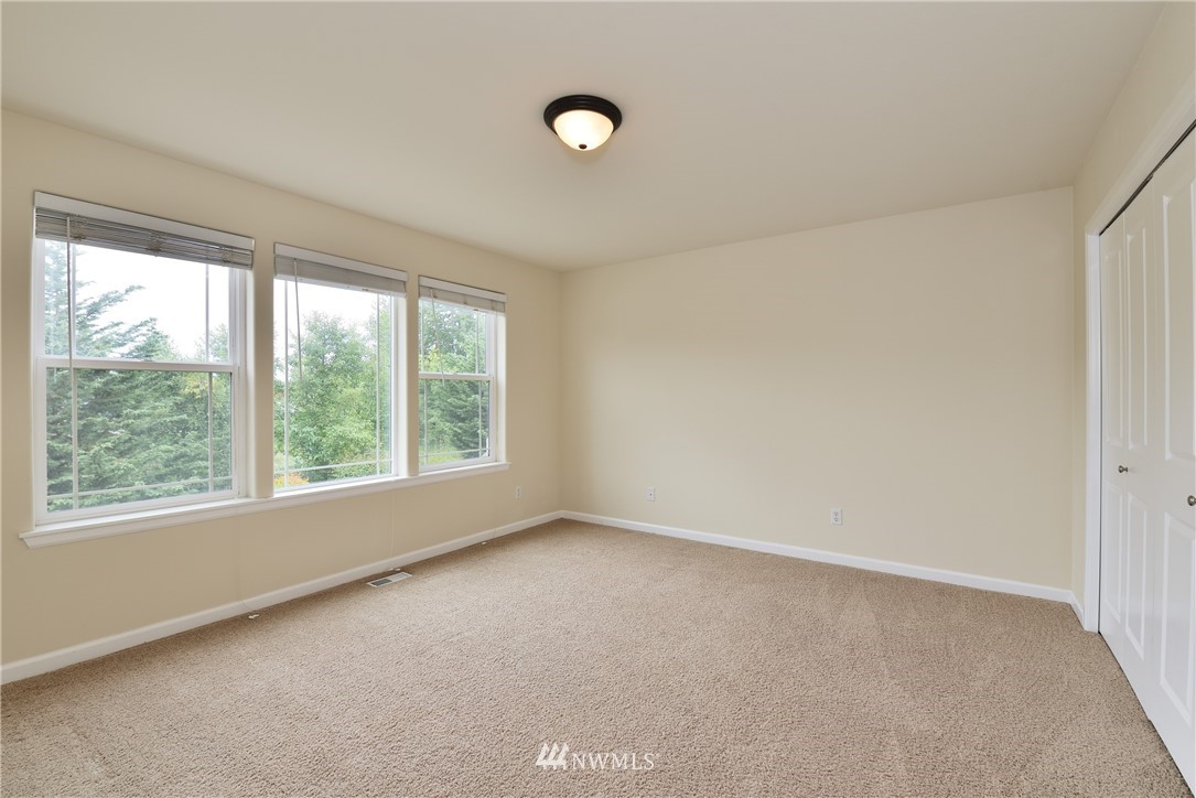 415 Kitsap Avenue Northeast Renton, WA 98059 - Photo 17 of 22 Gallery Image 17