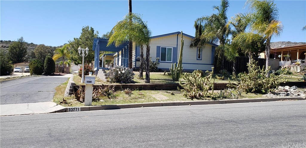 33771 The Farm Road Wildomar, CA 92595 - Photo 1 of 1 Gallery Image 1
