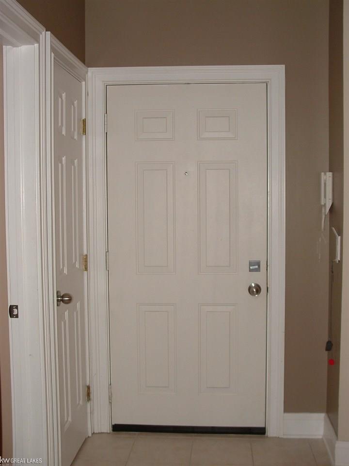 39182 Hayes Road Clinton Township, MI 48038 - Photo 6 of 27 Condo Entry Door