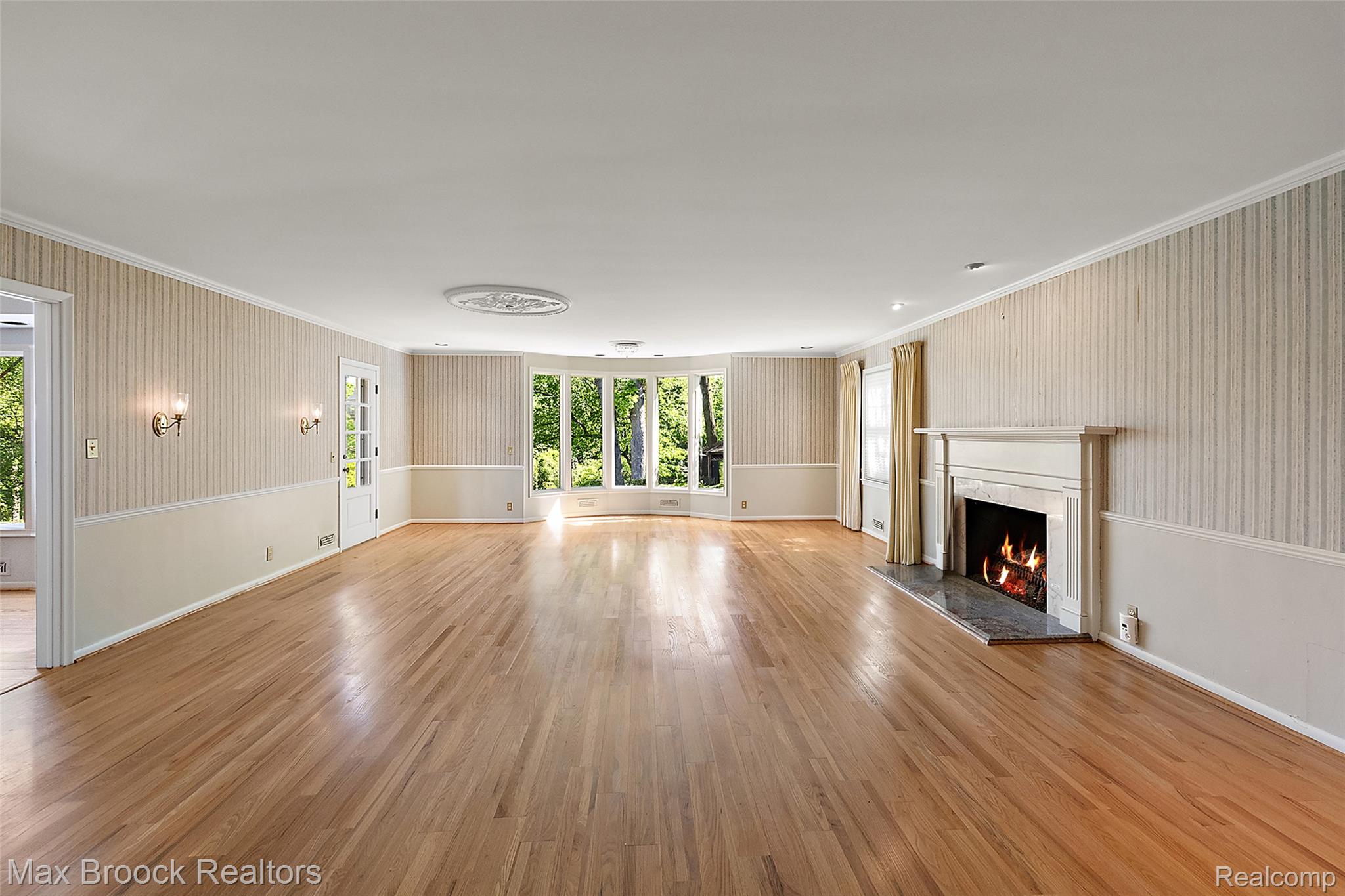 674 Rudgate Road Bloomfield Hills, MI 48304 - Photo 3 of 28 674 Rudgate-29.jpg