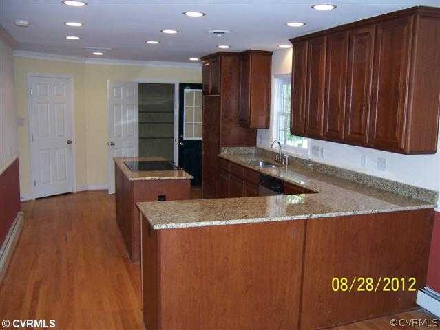 2000 Fon Du Lac Road Henrico, VA 23229 - Photo 2 of 4 Kitchen