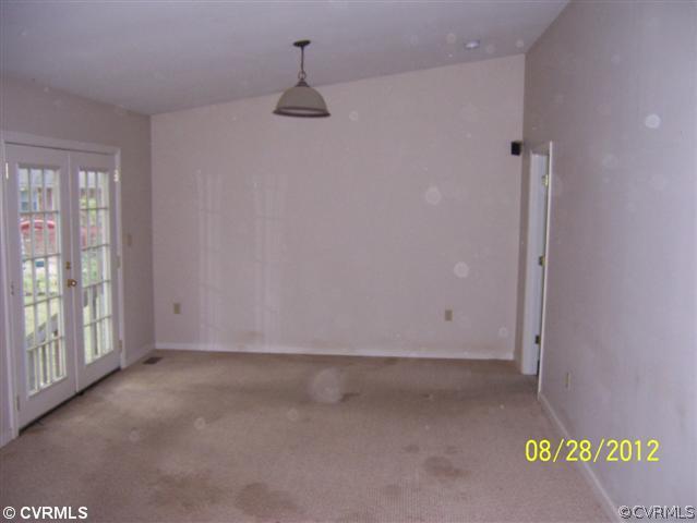 2000 Fon Du Lac Road Henrico, VA 23229 - Photo 3 of 4 Den/Family/Great Room