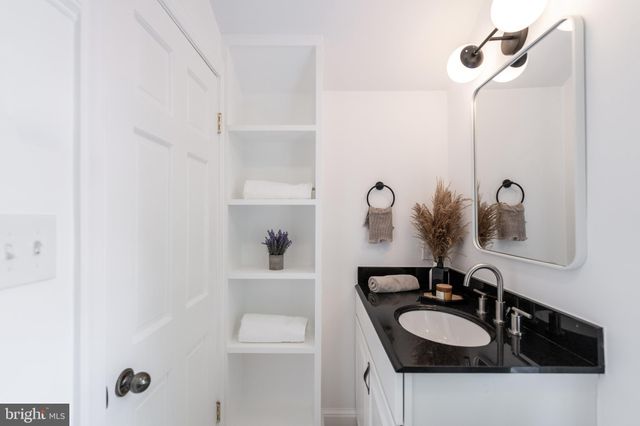 $1,030,000 | 2844 South Fort Scott Drive, Arlington, VA 22202