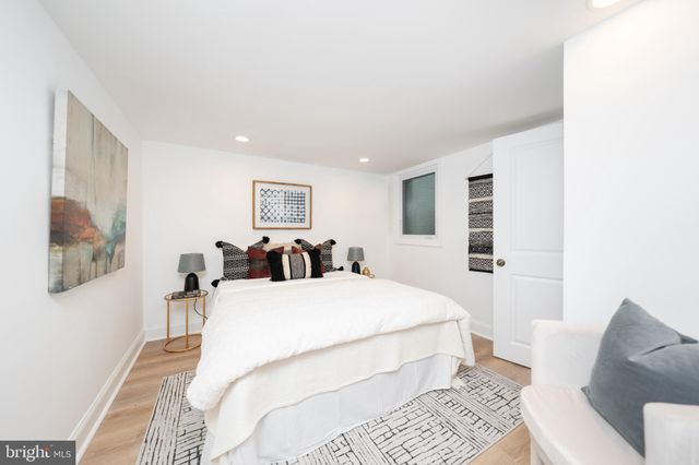 $1,030,000 | 2844 South Fort Scott Drive, Arlington, VA 22202