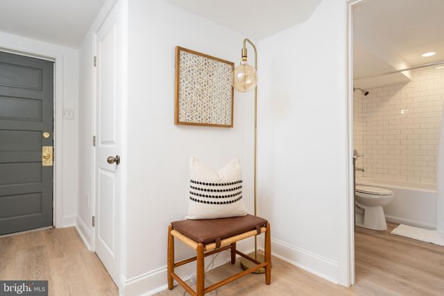 $1,030,000 | 2844 South Fort Scott Drive, Arlington, VA 22202