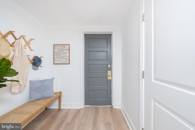 $1,030,000 | 2844 South Fort Scott Drive, Arlington, VA 22202