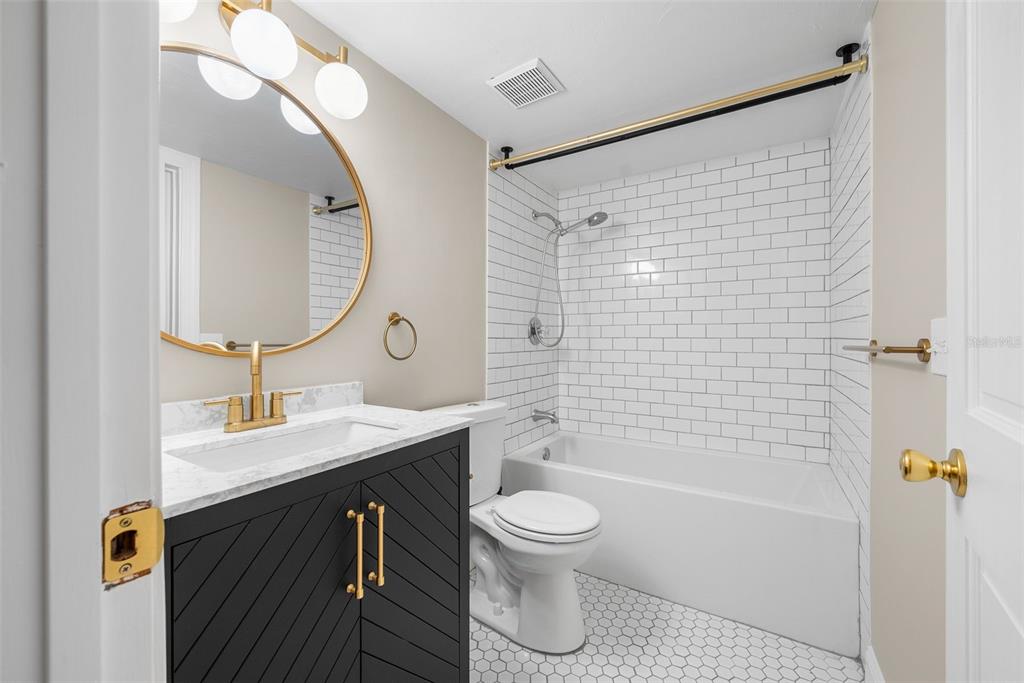 900 Southwest 62nd Boulevard, Unit H43 Gainesville, FL 32607 - Photo 13 of 29