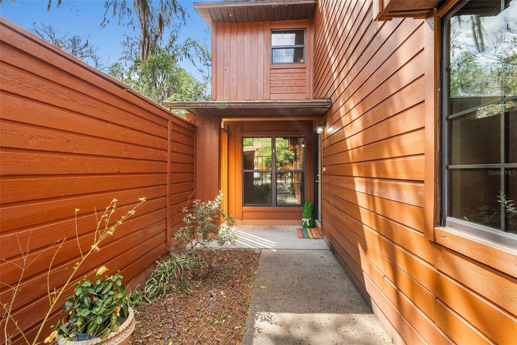 900 Southwest 62nd Boulevard, Unit H43 Gainesville, FL 32607 - Photo 2 of 29