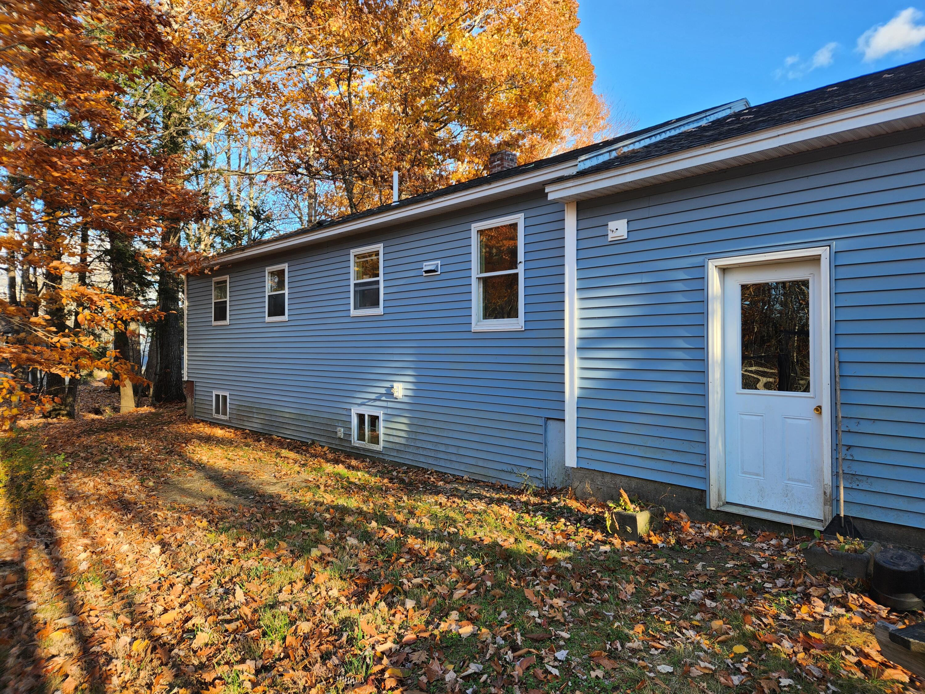 1530 Albion Road Winslow, ME 04901 - Photo 7 of 43 Back1
