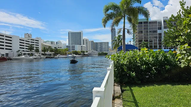 $2,350 | 400 Leslie Drive, Unit 807, Hallandale Beach, FL 33009