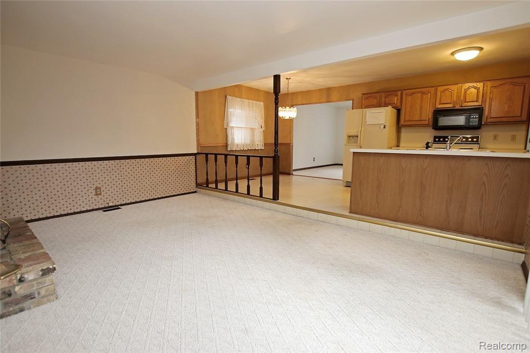 5583 Copley Square Road Grand Blanc, MI 48439 - Photo 16 of 45 16.jpg