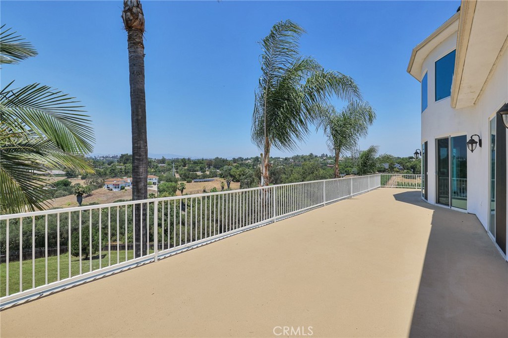 1303 Sycamore Heights Fallbrook, CA 92028 - Photo 21 of 61