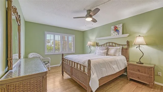 $6,000 | 5600 Beach Way Drive, Unit 113, Sarasota, FL 34242