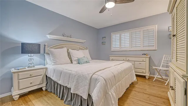 $6,000 | 5600 Beach Way Drive, Unit 113, Sarasota, FL 34242