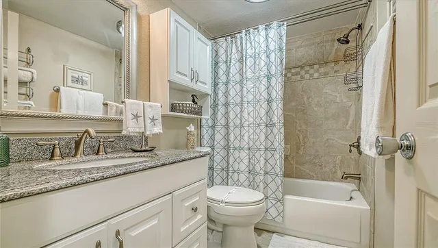 $6,000 | 5600 Beach Way Drive, Unit 113, Sarasota, FL 34242