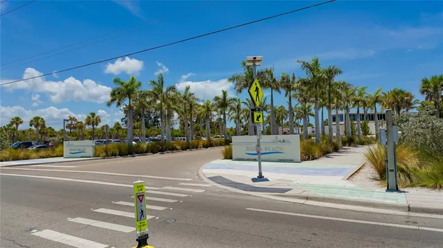 $6,000 | 5600 Beach Way Drive, Unit 113, Sarasota, FL 34242