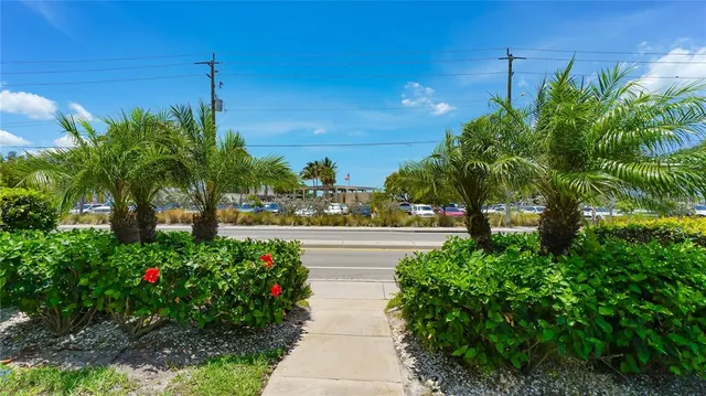 $6,000 | 5600 Beach Way Drive, Unit 113, Sarasota, FL 34242