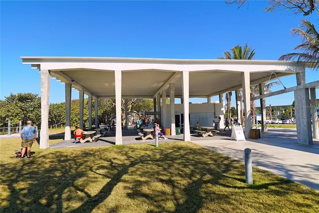 $6,000 | 5600 Beach Way Drive, Unit 113, Sarasota, FL 34242