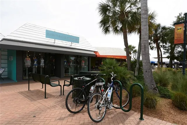 $6,000 | 5600 Beach Way Drive, Unit 113, Sarasota, FL 34242