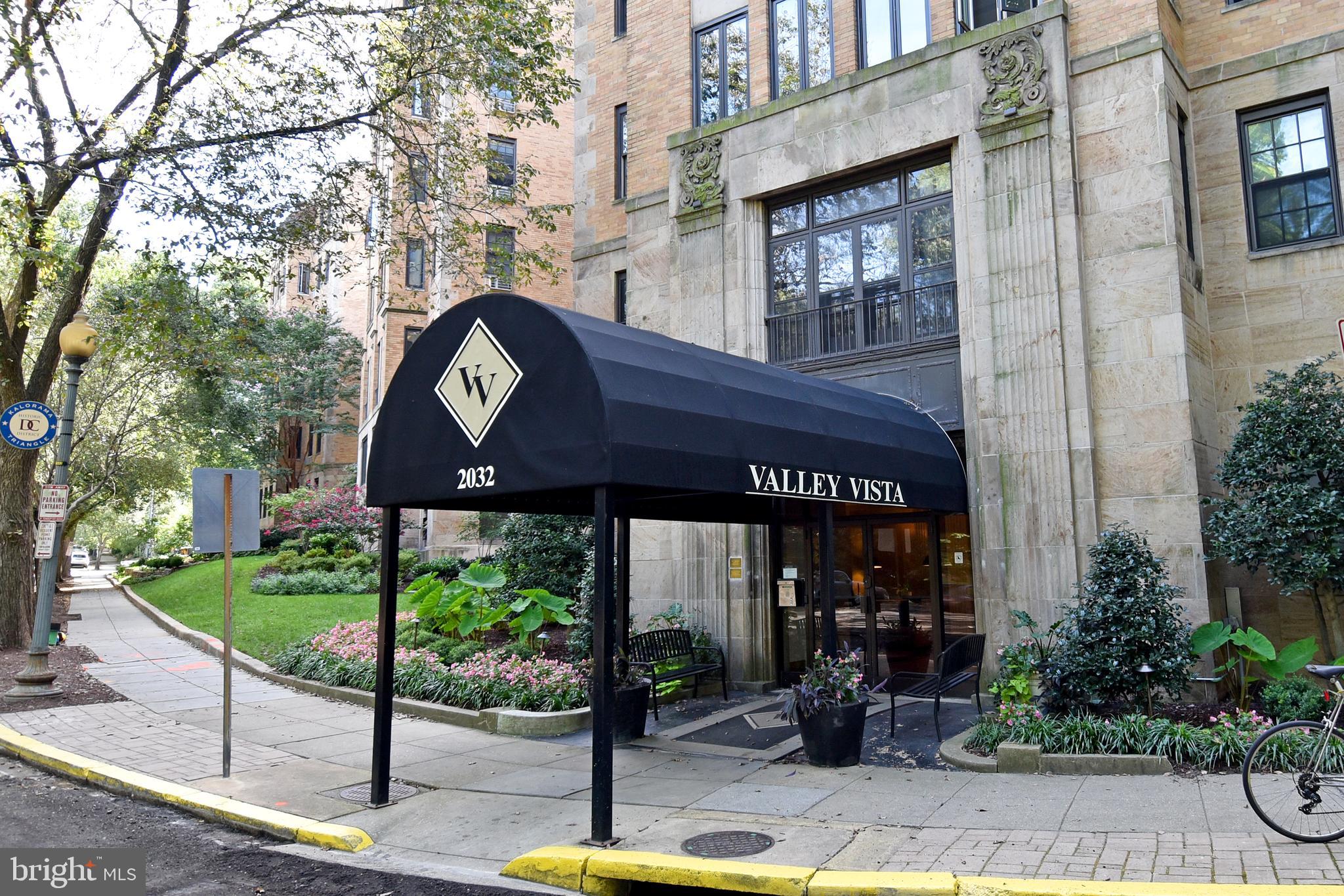 2032 Belmont Road Northwest, Unit 625 Washington, DC 20009 - Photo 11 of 15 Building entrance