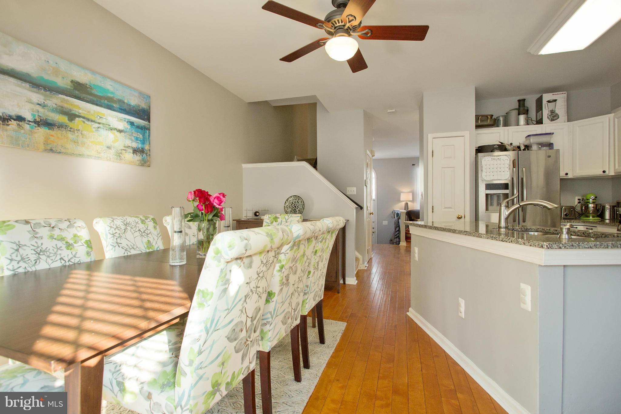 1212 Heritage Commons Court Reston, VA 20194 - Photo 12 of 30 Kitchen