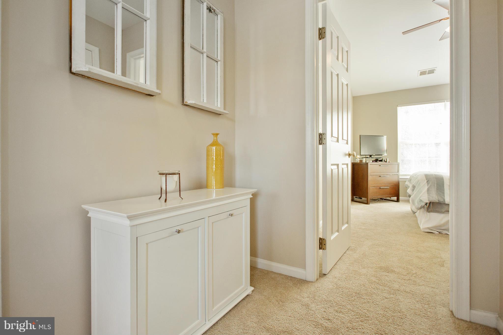 1212 Heritage Commons Court Reston, VA 20194 - Photo 16 of 30 Hallway
