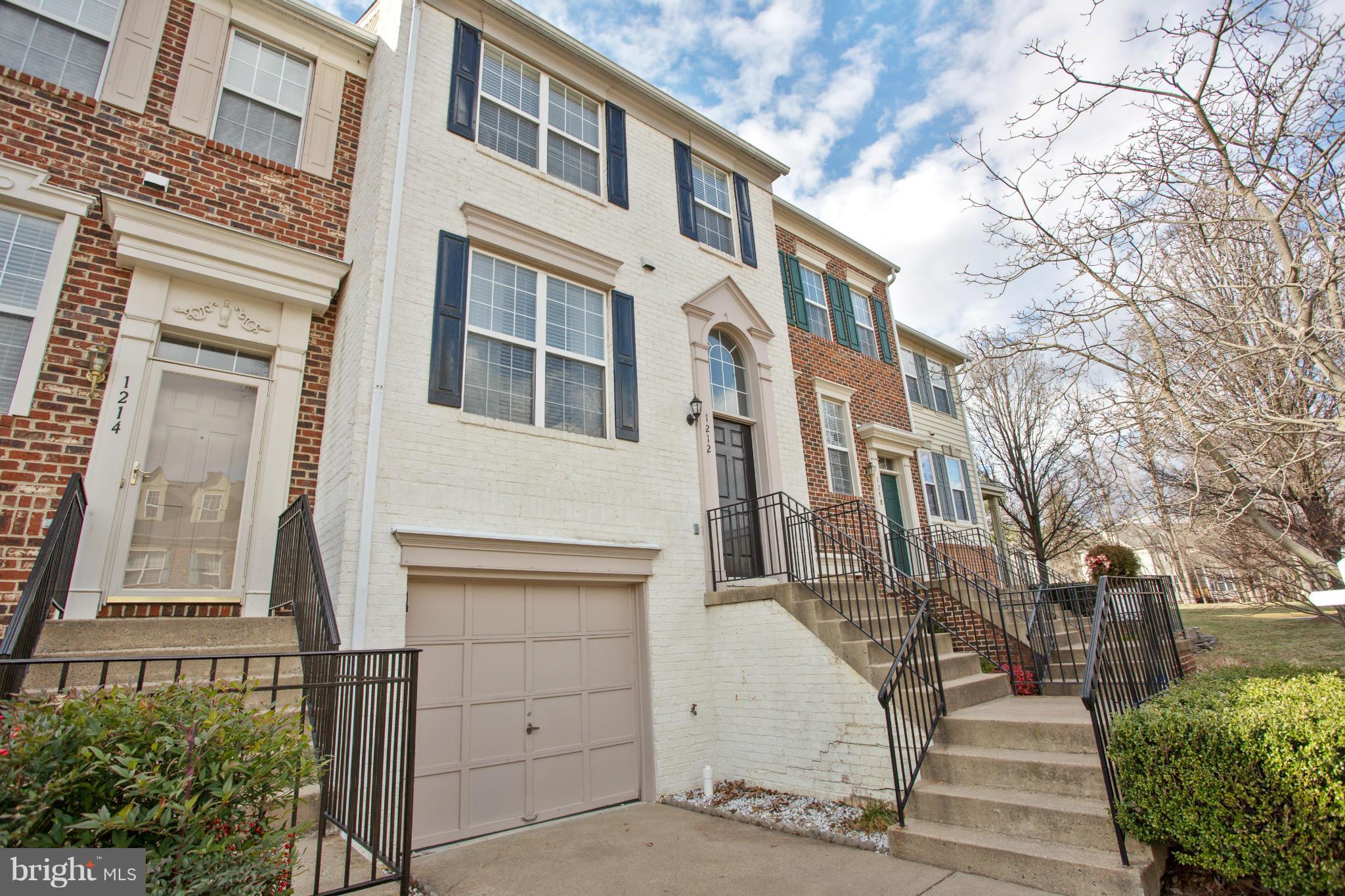 1212 Heritage Commons Court Reston, VA 20194 - Photo 29 of 30 Front of House