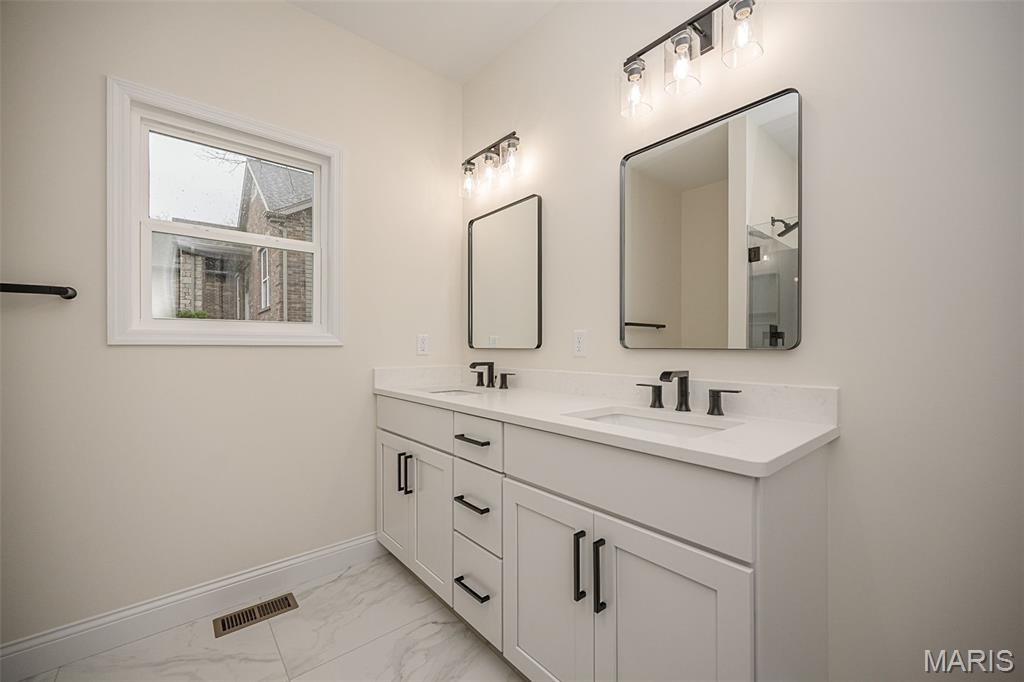 10489 Walnut Lane Foristell, MO 63348 - Photo 28 of 55