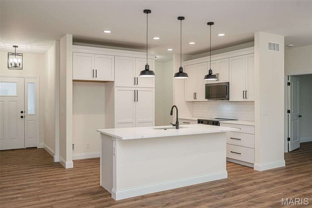 10489 Walnut Lane Foristell, MO 63348 - Photo 7 of 55