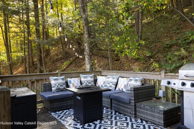 a view of top of a building