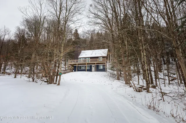 $695,000 | 6 Clearview Road, Hunter, NY 12442