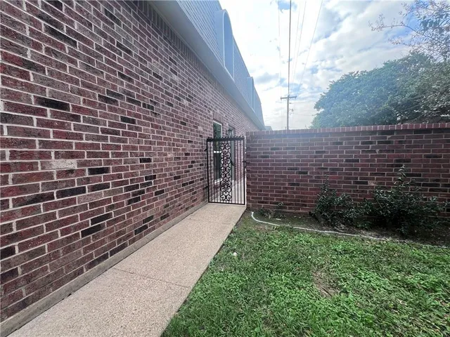 $245,000 | 4604 Parliament Drive, Unit 107, Alexandria, LA 71303