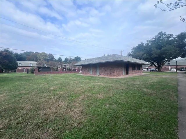 $245,000 | 4604 Parliament Drive, Unit 107, Alexandria, LA 71303